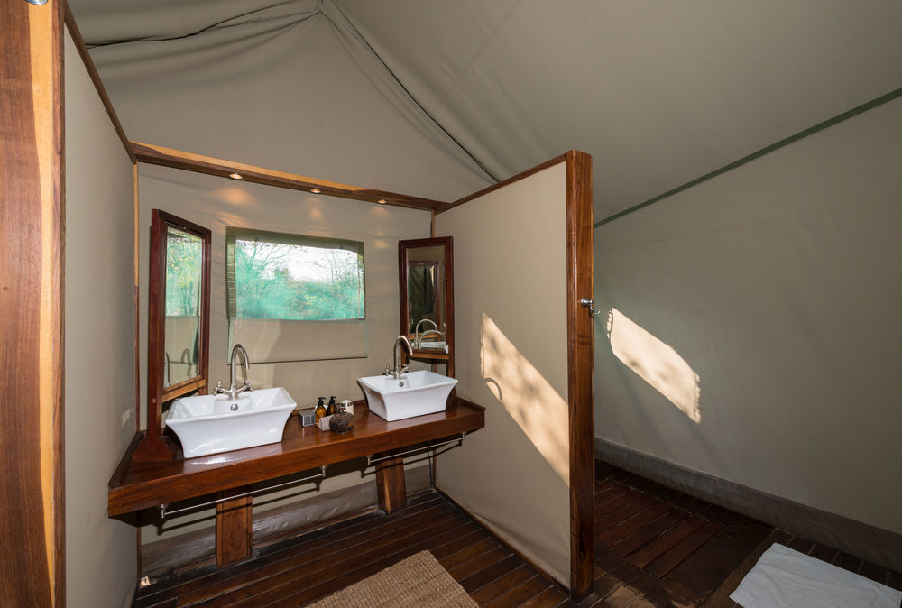 Ongava Tented Camp - All-Inclusive 오카우쿠에요 외부 사진
